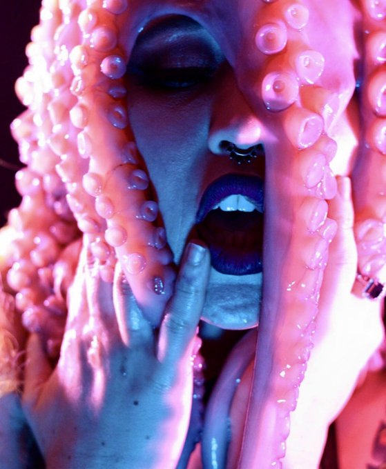 @WhaleShark_Pro I think it should show whatever you want it to show, photography is a tool, you can use<a class="tags" target="_blank" title="On Twitter" href="/?out=eyJ0eXAiOiJKV1QiLCJhbGciOiJIUzUxMiJ9.eyJpYXQiOjE3MjQ1Njg5NDAsImlzcyI6InR3cG9ybnN0YXJzLmNvbSIsIm5iZiI6MTcyNDU2ODk0MCwiZXhwIjoxNzU2MTA0OTQwLCJyZWRpcmVjdF91cmwiOiJodHRwczovL3R3aXR0ZXIuY29tL1doYWxlU2hhcmtfUHJvIn0.T8d7mFEdz_o681y-YZl0O1mT1Ip07c6SWGupTToqg0VrrkxBLUpiqqad5lilV-sJJdKucTAJE3qebW121oSJuw">@WhaleShark_Pro</a><a href="/tag/contemporaryart"class="tags"><span>#contemporaryart</span></a><a href="/tag/abstractart"class="tags"><span>#abstractart</span></a><a href="/tag/abstractpainting"class="tags"><span>#abstractpainting</span></a>