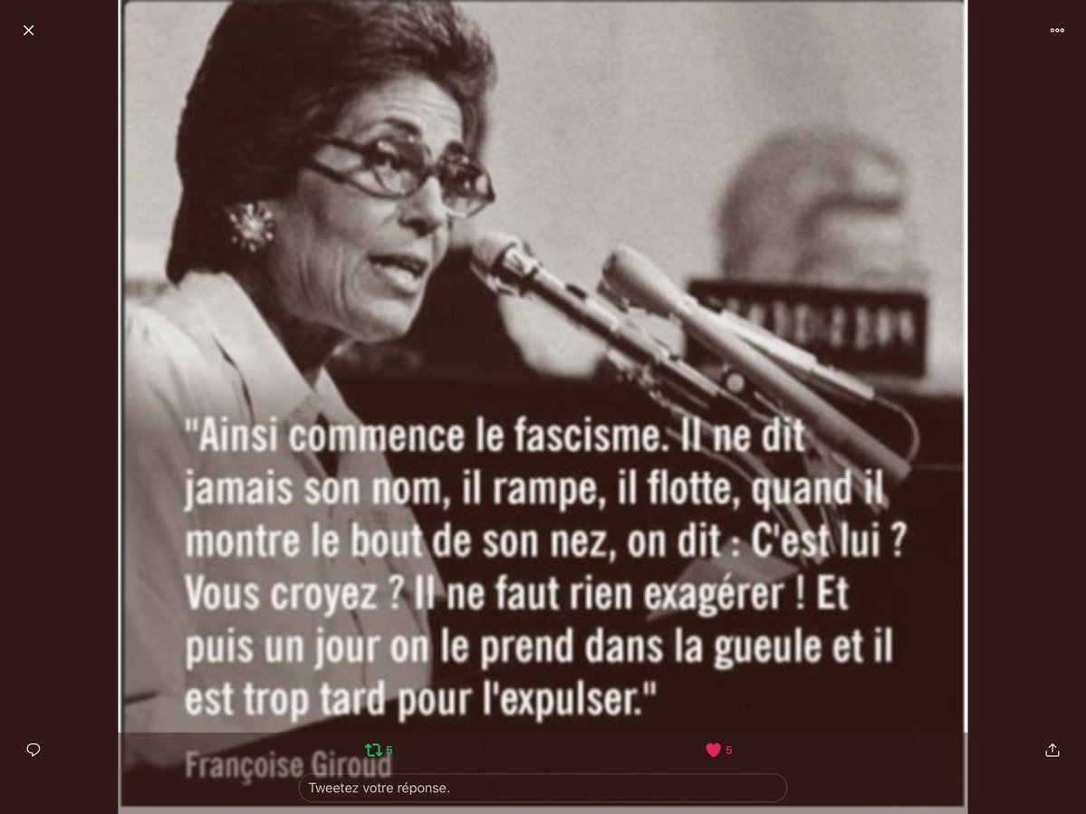 voyageursbrazil's tweet photo. Ne soyons pas dupes une le pen est une le pen #FHaineOUT #RHaineOUT  https://t.co/xGIVpskAFl https://t.co/Kniy2uiff6