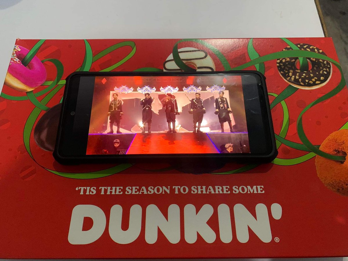 Did a quick 30-min break sa meeting just to watch the concert of <a href="/SB19Official/">SB19 Official</a>. Nakaka-proud ang talent nila!

Thank you po sa ticket!!! 😭