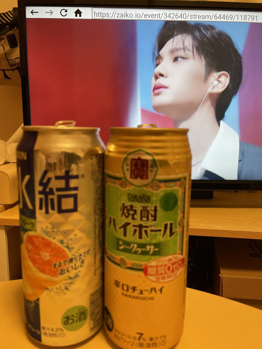 _19930115_'s tweet photo. お久しぶりのツイート！！待機してる(^_^)ノ♡♡♡♡ https://t.co/JVNCEaVdzA
