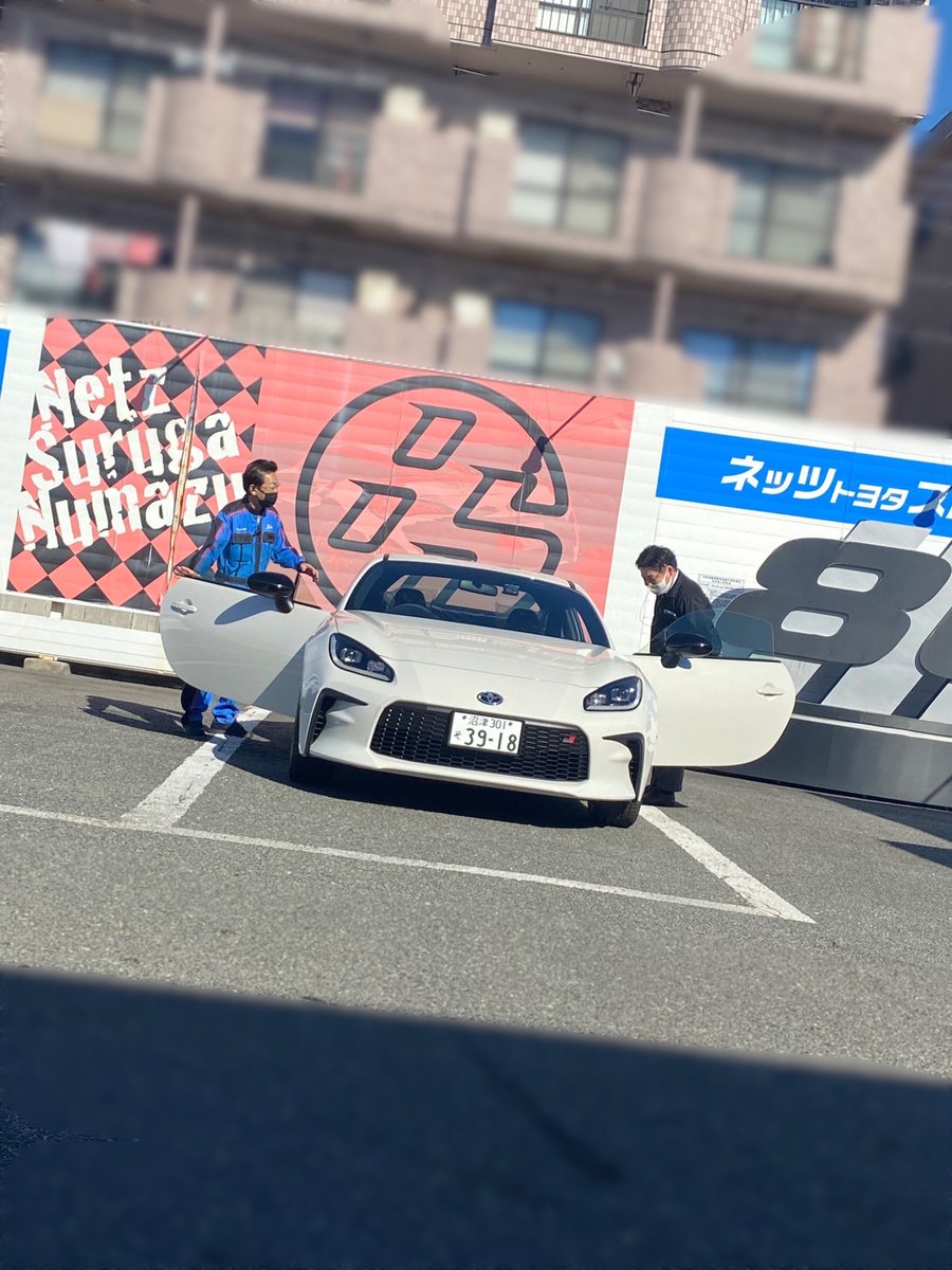 NetzSuruga's tweet photo. ズドーン！🚙✨ https://t.co/lu5SXCcA8P