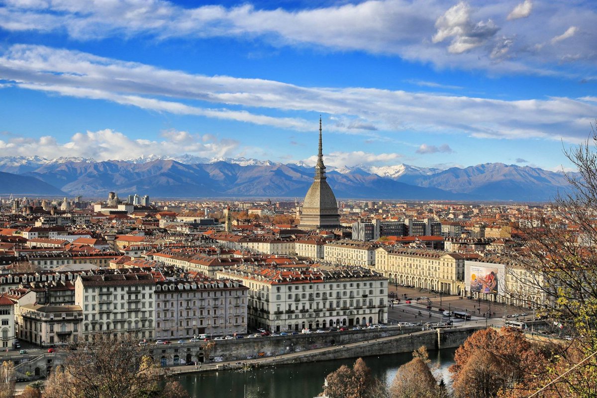 taize's tweet photo. With the new restrictions due to the pandemic, it will unfortunately not be possible for the European Meeting to take place in the way we had hoped. So there will be two successive stages: online at the end of 2021 and together in #Turin in July 2022 https://t.co/QSgtug84x7 https://t.co/RhWsNwoplt