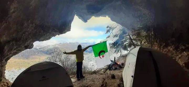 fatooma_dz2's tweet photo. الحظيرة الوطنية بلزمة باتنة؛جبل ثوقر ارتفاع  2095 م
#الثلوج #الجزائر 
#الثلوج_في_الجزائر https://t.co/mvhu6dr1n3