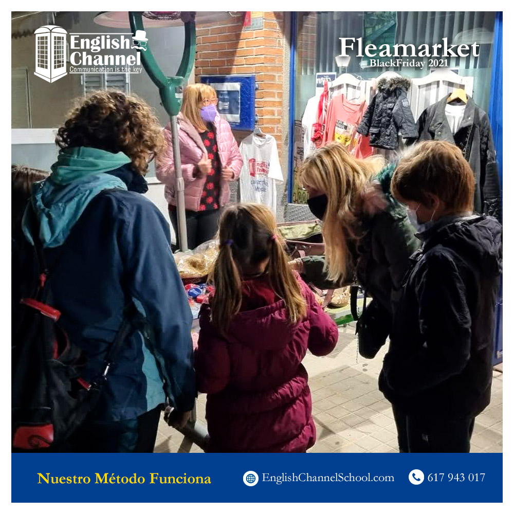 EnglishChanne12's tweet photo. Gracias a todos los que habéis pasado a practicar vuestro #Inglés con nosotros en el mercadillo #BlackFriday de ayer. Hemos vendido, comprado, intercambiado y nos hemos divertido con todos los niños que han venido. Emociona ver cómo evolucionan día a día.
 https://t.co/ZTpwbRGXhO https://t.co/MpjrH6zVIe