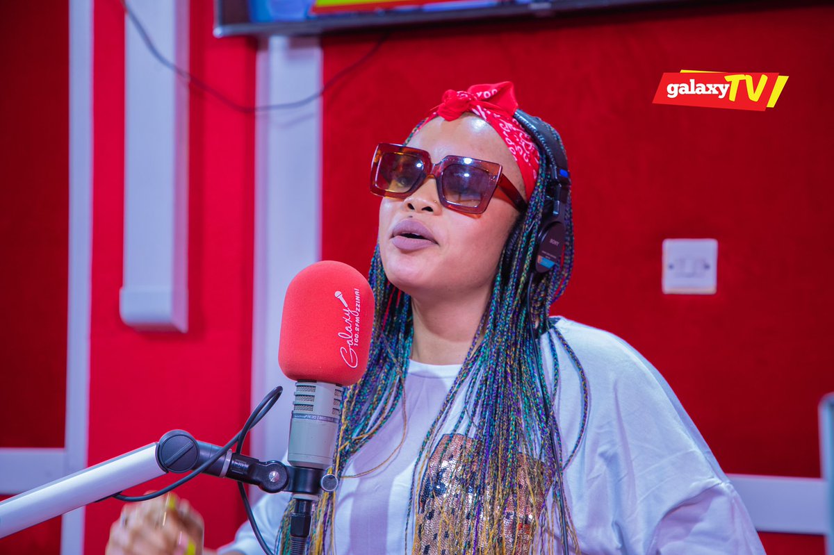 GalaxyFMUg's tweet photo. The talented @minayoofficial shared with @MrHenrie_ why she took a musical break, what she’s been up to and her future plans. 

Watch her full interview on the #GalaxyXplosion here👉 https://t.co/L4oI5hfsMg https://t.co/WgfYNtGGTP