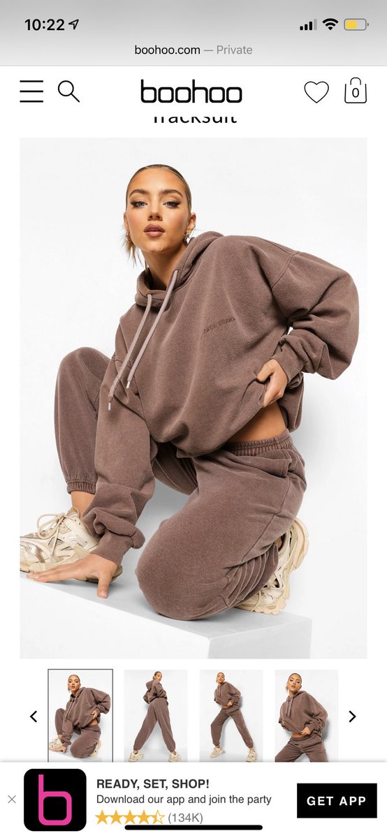 Lia White tweet media