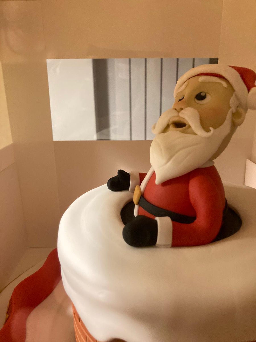 OPSanta21's tweet photo. Looooook the Christmas Cake has arrived.. it’s not what we thought we were getting BUT that’s okay .. it’s a beauty !!! For your shot at winning this, the auction is at Moseley Rugby Club doors open at 3 auction at 4pm https://t.co/QYY0yCagUS