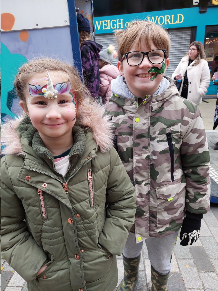 MossGillian's tweet photo. Lovely day at Northwich Christmas extravaganza yesterday 
@NorthwichTC @NorthwichLife @visitnorthwich https://t.co/iIMDFKX9Rc
