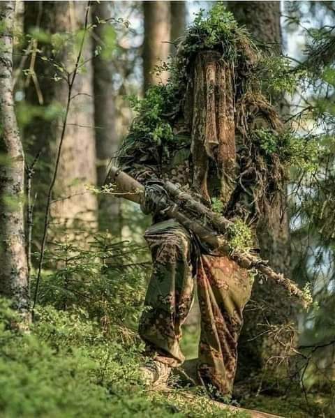 LovePakArmyy's tweet photo. ہم تو اپنے ہنر میں آج بھی دم رکھتے ہیں
اُڑ جاتے ہیں لوگوں کے رنگ جب ہم محفل میں قدم رکھتے ہیں
Pakistan Zindabad https://t.co/tTPUQ3GUPr