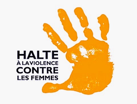 KabongoRachel1's tweet photo. Les violences basées sur le genre demeurent un fléau dans notre Pays et ont des retombées redoutables sur la Santé physique, mentale de la femme #ViolàPourquoi je dis👩‍⚕️ Non aux VGB🙅 @UNFPARDC ,@ONUFemmes ,@DNyamugabo ,@TonyTonymwamba1 https://t.co/T5lzwTTr3d