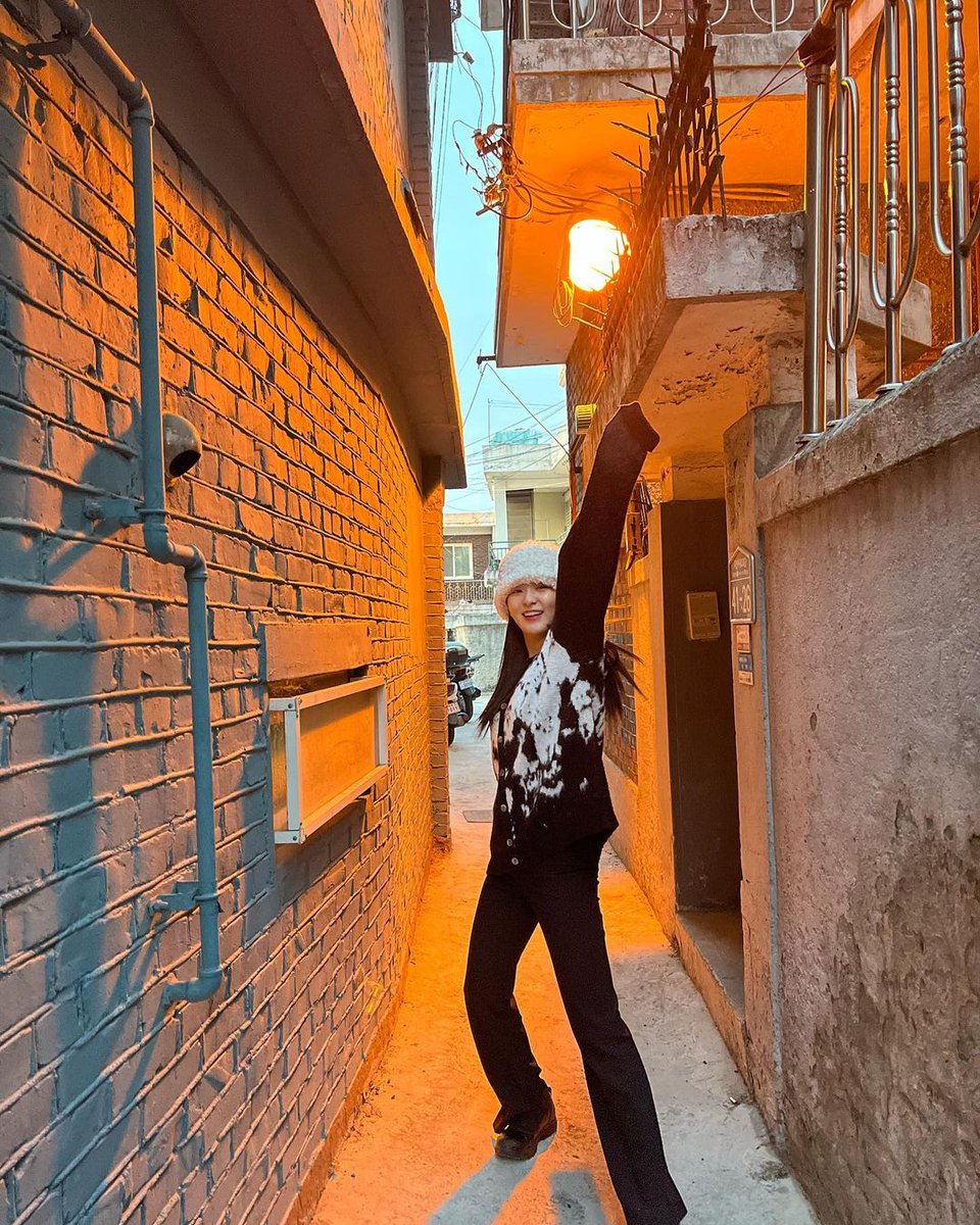 sleuxxgi's tweet photo. Fall in love with Kang Seulgi is just like you're free falling in a bottomless pit.

Endless. https://t.co/nuMXq7JAQ8
