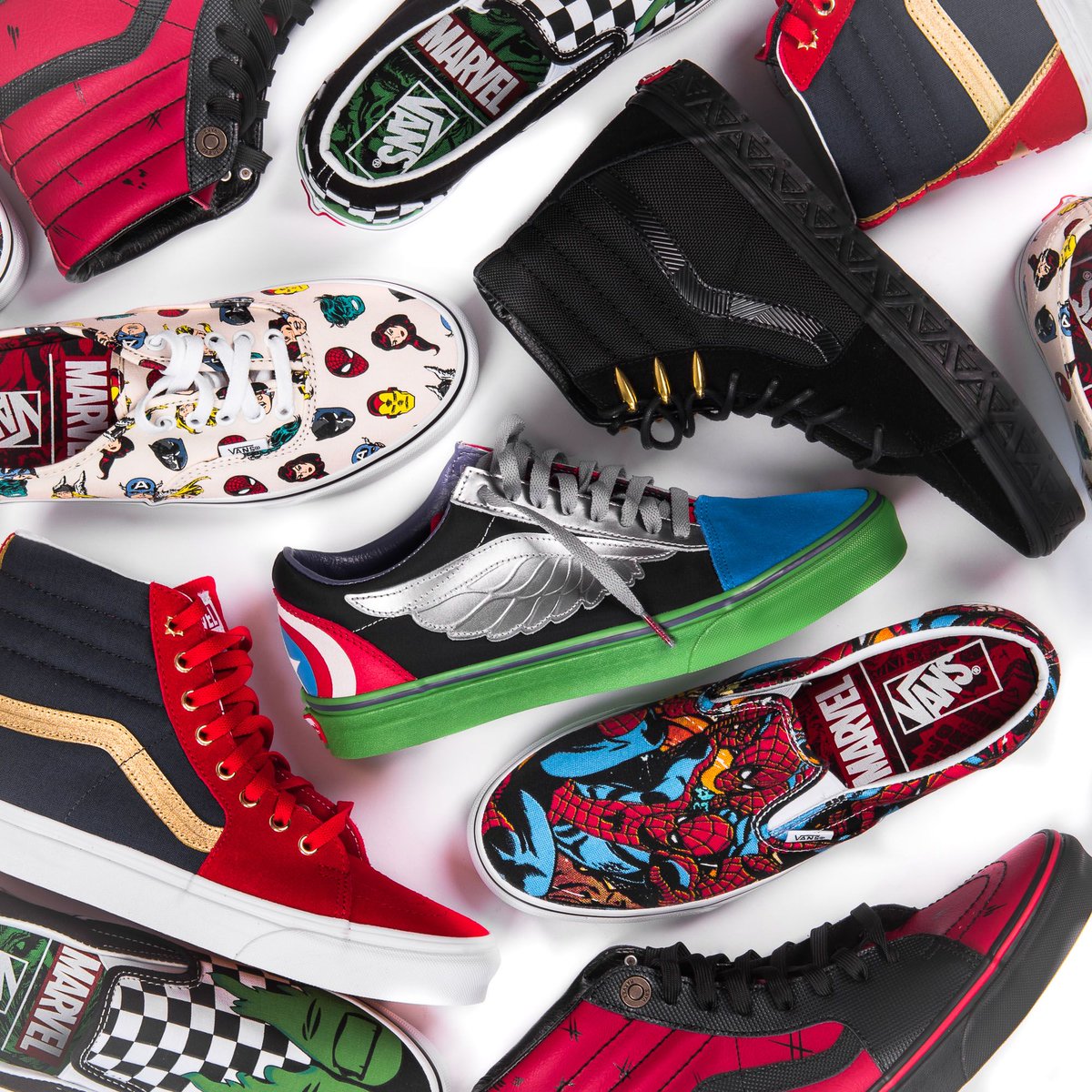 Im_Gru_'s tweet photo. La colección de Vans perfecta no exist....😍😍😍🤤🤤🤤🤯🤯🤯
#Marvel #MarvelVans https://t.co/Ai27swBsfG