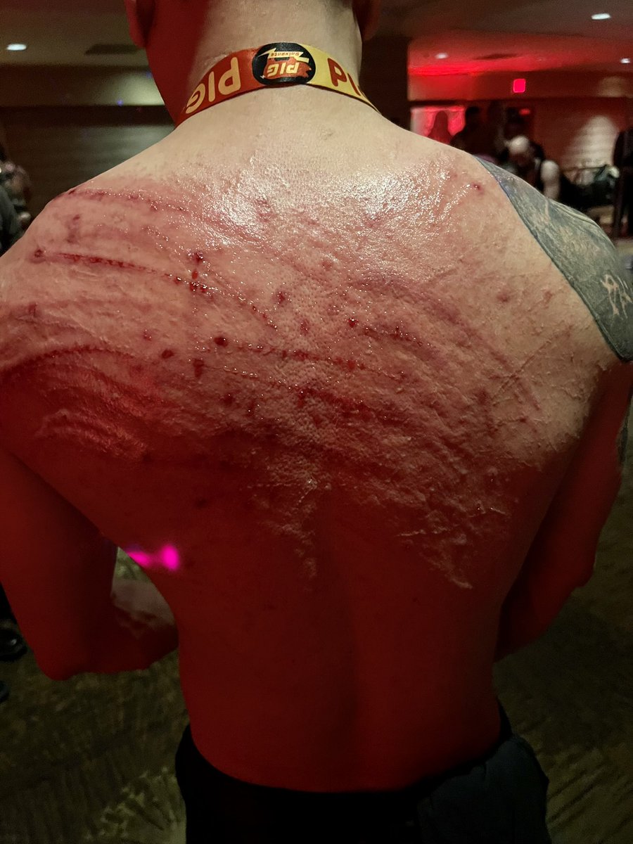 MistrQ_fs's tweet photo. Haven’t done this level of whipping for a while and you don’t say no to a world-class player when the opportunity comes up… it was just a bit inconvenient having to wear a t-shirt to the dance party afterwards ;). #CLAW21 https://t.co/CC1Vp0YLtO