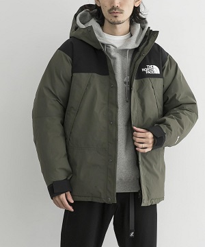 URBAN_RESEARCH's tweet photo. 【THE NORTH FACE MOUNTAIN DOWN JACKET】
肩切り替えデザインをあしらった防水ダウンジャケット。
#アーバンリサーチ #MOUNTAINDOWNJACKET #THENORTHFACE #fashion #2021AW https://t.co/z87cBMDjHx