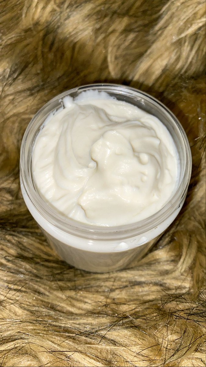 DivineGawdess's tweet image. Grand rising! ☀️

Another day, another opportunity to indulge in your glow ✨ Today is the LAST day of the 25% off sale, and I’ll also be taking a break soon after, so get your luxurious, quality skin care goodies while you can! 🥰🛍

👉🏾 TheButtaGawdess.com