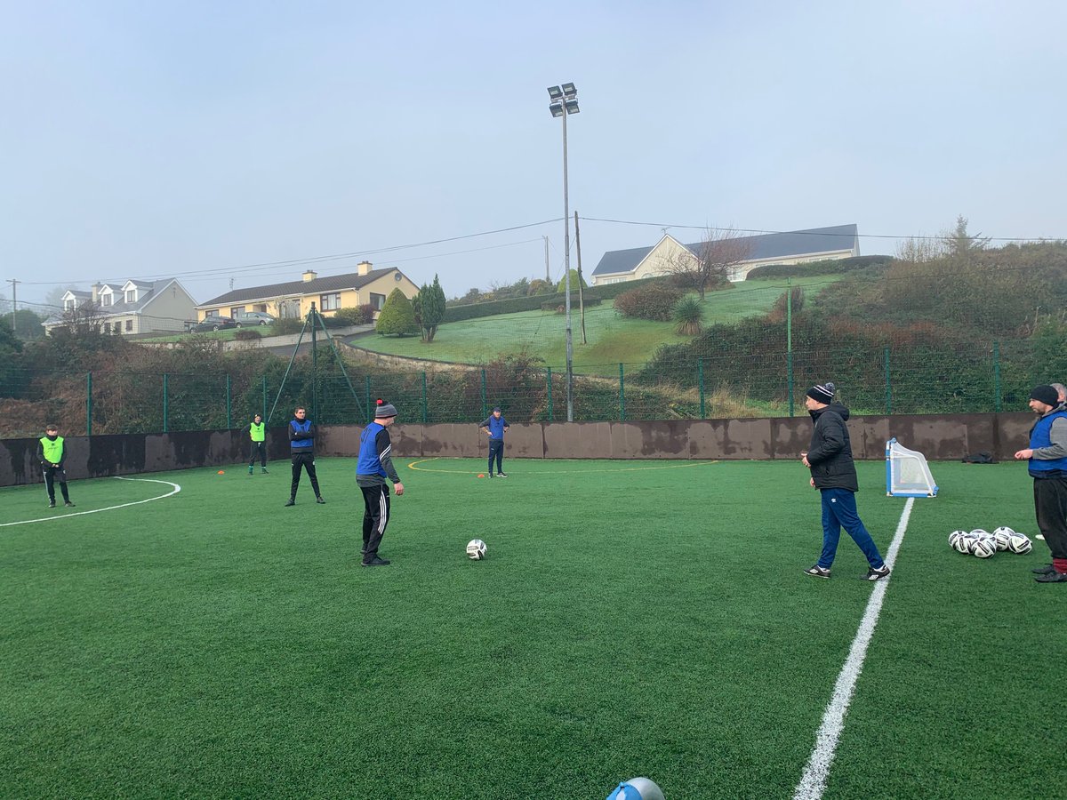 Loads of action today with @FAICoachEd PDP2 at St Catherine’s FC for South Donegal. Great group of coaches willing to share experience and knowledge 👍⚽️⚽️

@DinkyD69