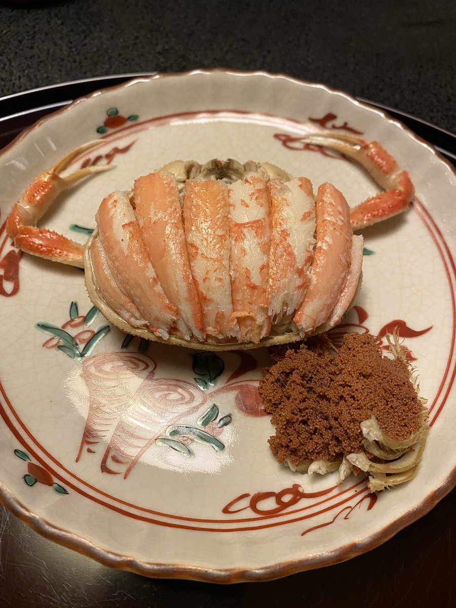 food_btc's tweet photo. @_kimuraKAN 飲んでまーす🦀 https://t.co/OsDgqIwYsc