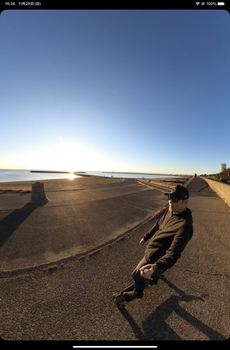 vkenkichi's tweet photo. 今日のサンセットLSK8クルージング
GoProMAXからの切り取り画像
画像だけ見るとチョー上手く見えるから不思議😅😅😅
うーーん
気持ちよかった😆🙌🏼✨
#GoPro #GoProMAX #LSK8 #ロンスケ https://t.co/XBhWpIX0Lj