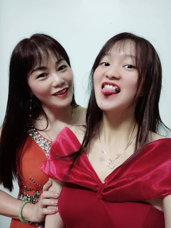 maislave186's tweet photo. nhà em có 2 con con chó cái thừm tinh và muốn được hành hạ https://t.co/xGGD3Cf9a4