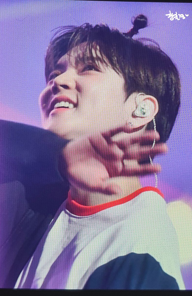 ecstatic_ren's tweet photo. 211128

다 참을수 있었는데 민기 귀여울때마다
비명 참기 진짜 힘들었다...

#최민기 #렌 #REN #MINGI #뉴이스트 #NUEST https://t.co/XPCLp9n39y