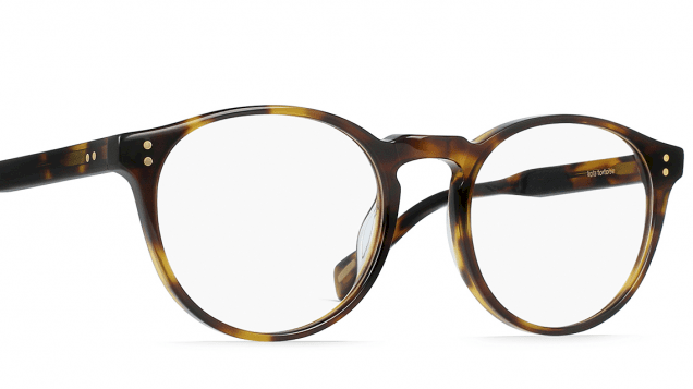 Privvey_Poo's tweet photo. Like you wouldn't even know these are "Rec Specs" https://t.co/ZmubVqTXPQ
