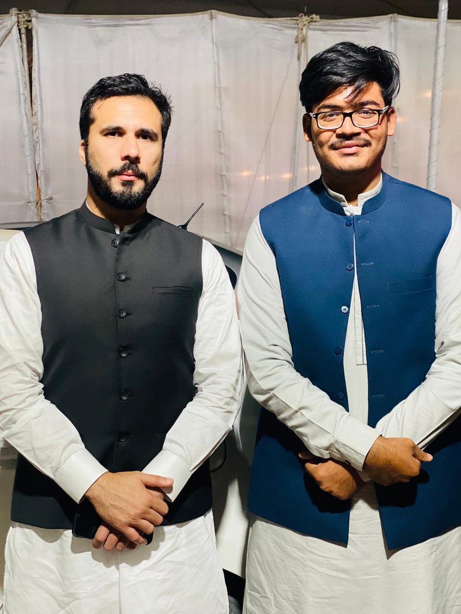 Malik Hassan (@mh__586) on Twitter photo Meet with Brother Barrister <a href="/HniaziISF/">Hassaan Niazi</a>.
Founder member #ISF & Nephew of the PM Pakistan Imran Khan Niazi. Meet with Brother Barrister <a href="/HniaziISF/">Hassaan Niazi</a>.
Founder member #ISF & Nephew of the PM Pakistan Imran Khan Niazi.