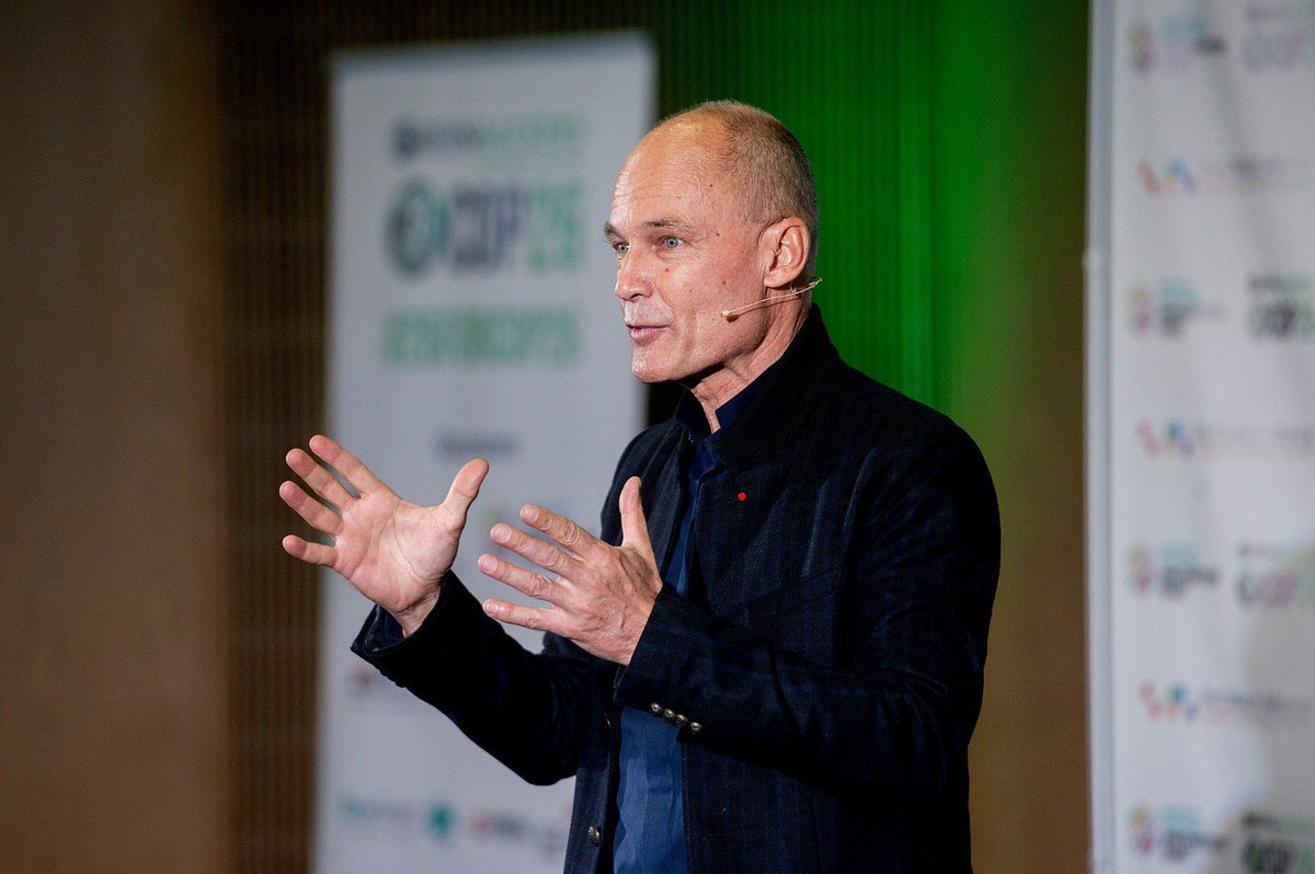 jc_tortora's tweet photo. Nous vous attendons ce mardi au #ForumZéroCarbone à l’Hôtel de Ville de Paris avec nos intervenants 
 @Aurelie_JEAN  @bertrandpiccard 
@RobinRivaton 
en partenariat avec @Paris &amp; @France_urbaine https://t.co/FfI1ZBNkbz