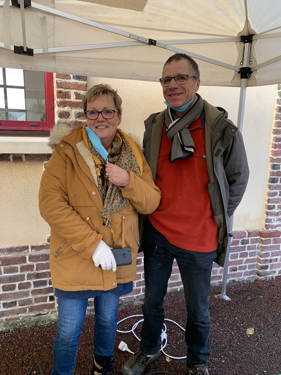 telexhauser's tweet photo. Au plus près de nos villages dans ces fêtes de fin d’année ! Marches de Noël, foire au Hareng à #Lieurey #FontainelaLouvet #Folleville https://t.co/SheFYiPJGO