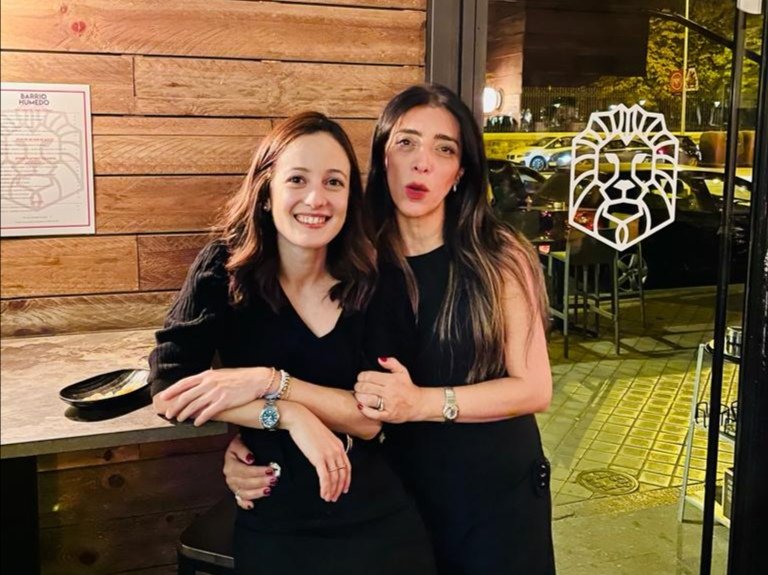 Y si pudiera pedir(te) algo después de tanto... es que sigas siendo esa luz que ilumina el camino. 
Te echaremos de menos mi querida <a href="/Elham07480804/">Elham A.</a> 🌠
Sé que vas a brillar, y no puedo estar más feliz por ti 💛