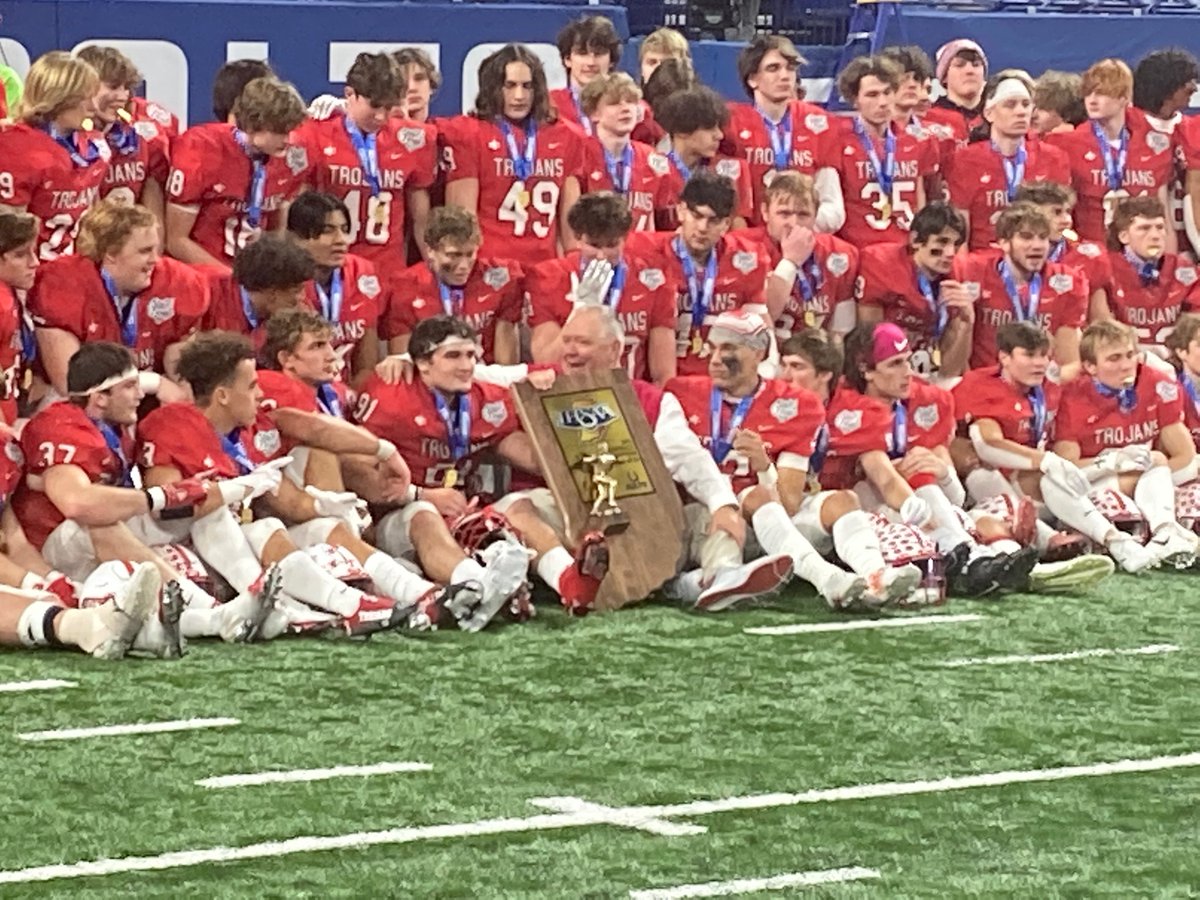 CoachTysonMoore's tweet photo. No one does it better! So proud of you, dad. You are a dang Legend and your team and coaches are in the history books forever! Glad I was there to witness title #4! Love you, keep rolling! #StateChamps #28Straight #Legends https://t.co/tLixdd9vC6