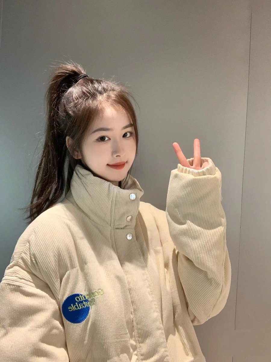 SahanSifa's tweet photo. #裸聊 one on one video... 
#文爱 #裸聊 #母狗 #女M #骚货 https://t.co/rrRom4tSbV