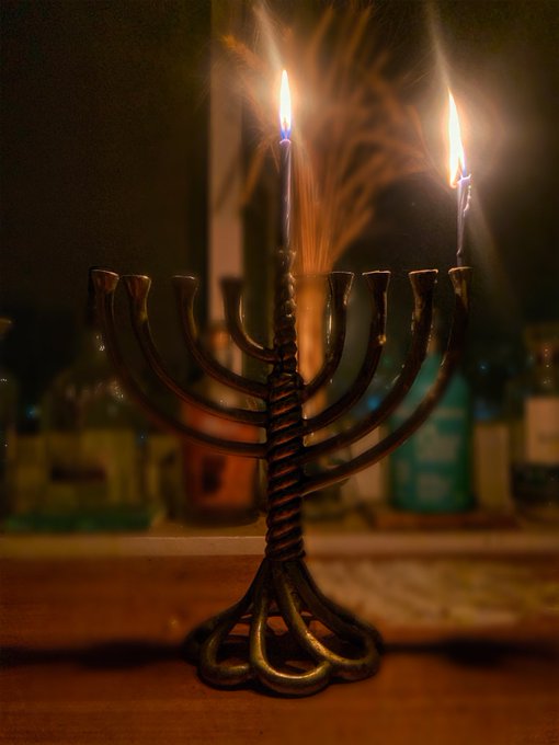 Wishing a warm and wonderful Hanukkah to all those celebrating the Festival of Lights. May these eight days of celebration bring you peace and joy!
#HappyHanukkah