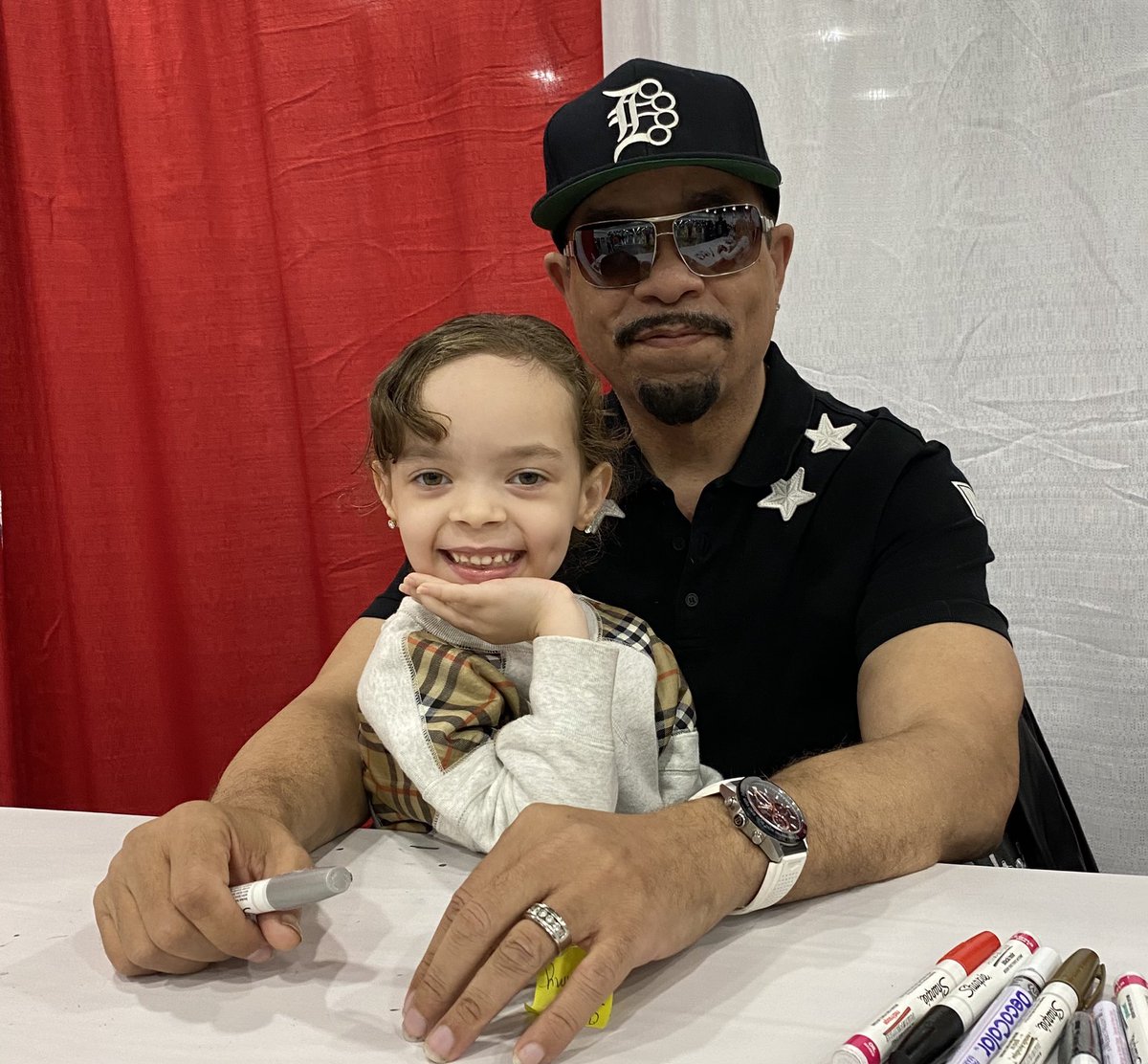 ICE T tweet media