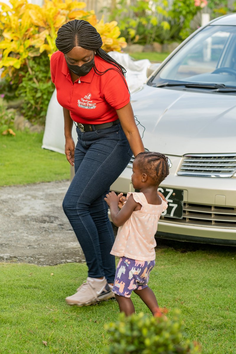 nadinestewartp's tweet photo. Yesterday, I was able to spend some quality time with the residents of Louis d’Or. I am committed to representing my constituents to the best of my ability. 
We're in this together! 👊🏽

#PuttingCommunityFirst
#LouisdOr
#NadineStewartPhillips
#VotePNM
#ProtectYourFuture
#Dec6 https://t.co/Br7B5Og8dY