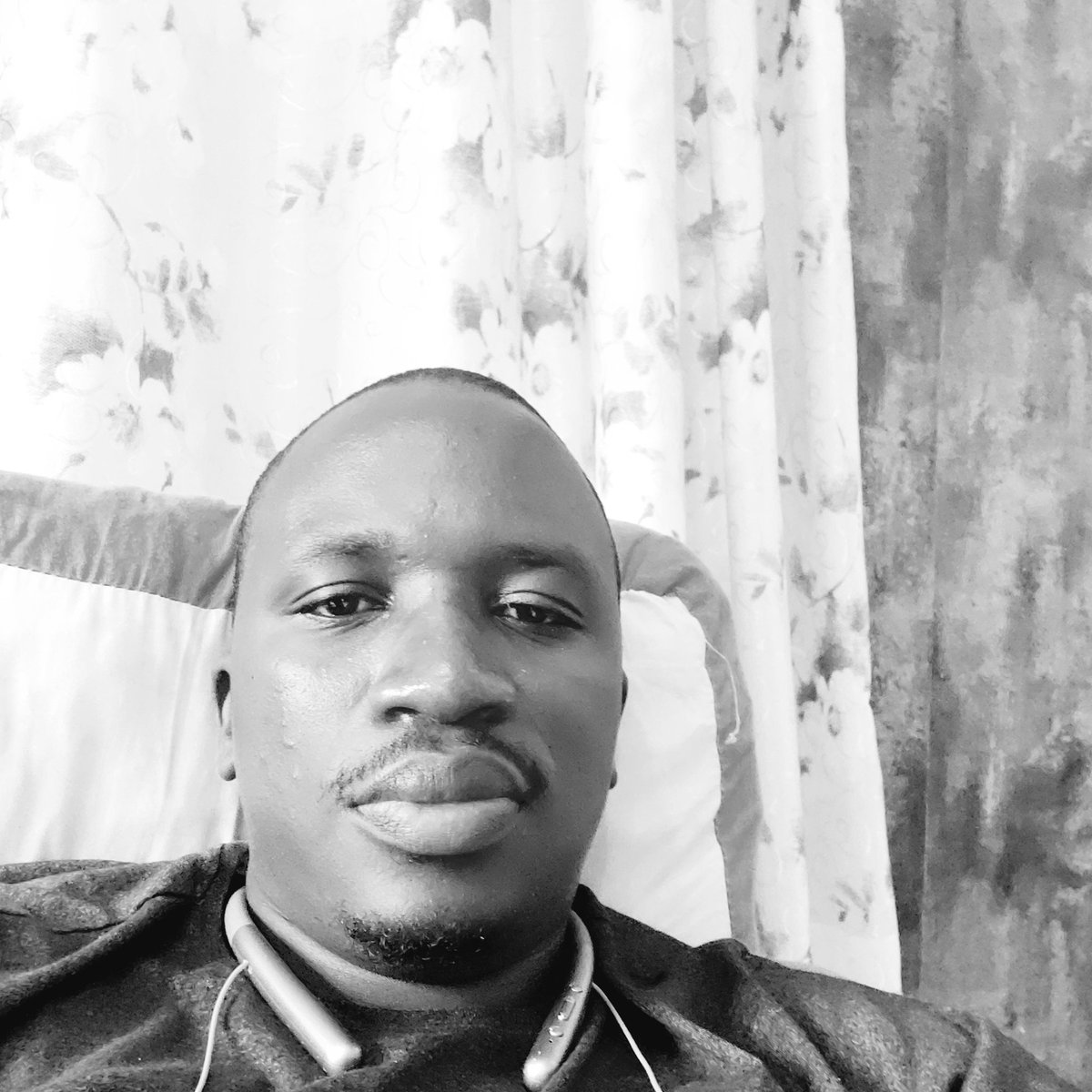 KabwaoF's tweet photo. #NewProfilePic https://t.co/LOF8qVp4jP