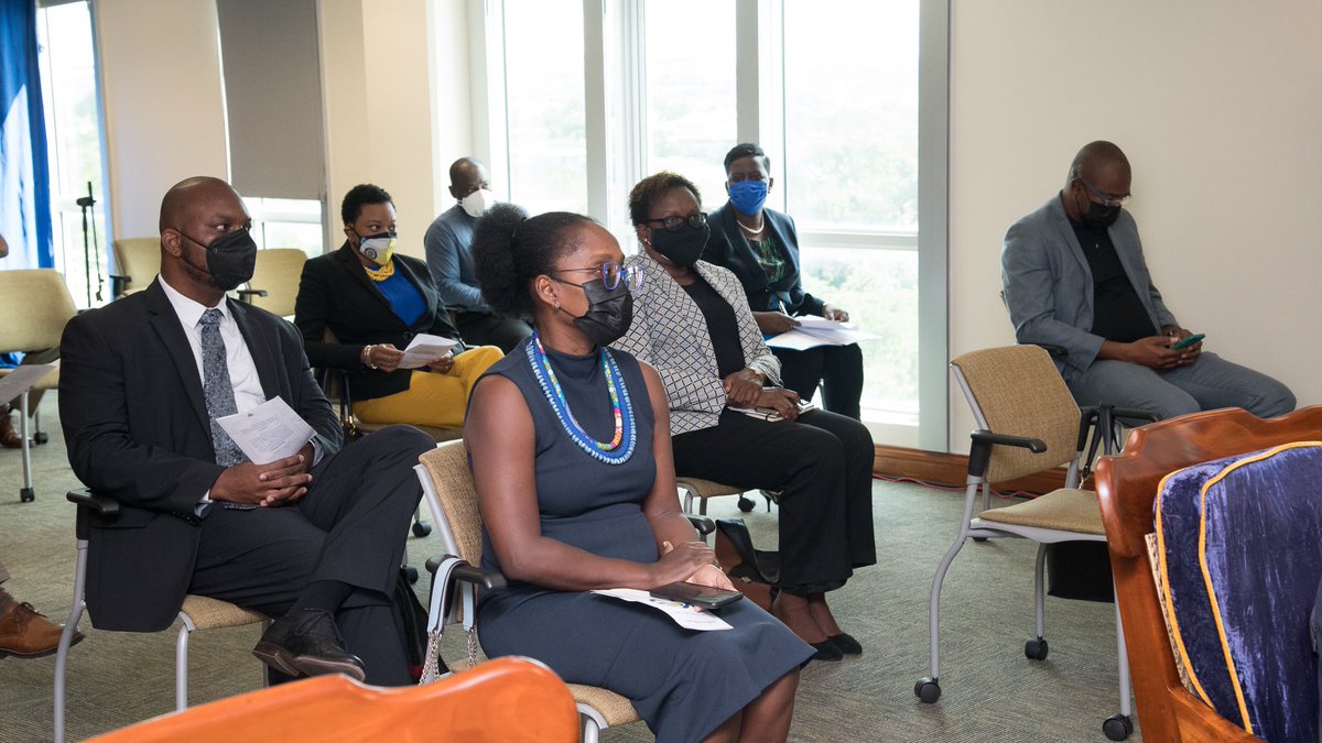 miaamormottley's tweet photo. 1/2: We have launched the Digital Corporate Registry. When we came in (2018), we had a series of engagements with the Corporate Registry and we looked at all options including whether we should outsource the functioning of this Registry to persons overseas. https://t.co/nYLnvOS2WY