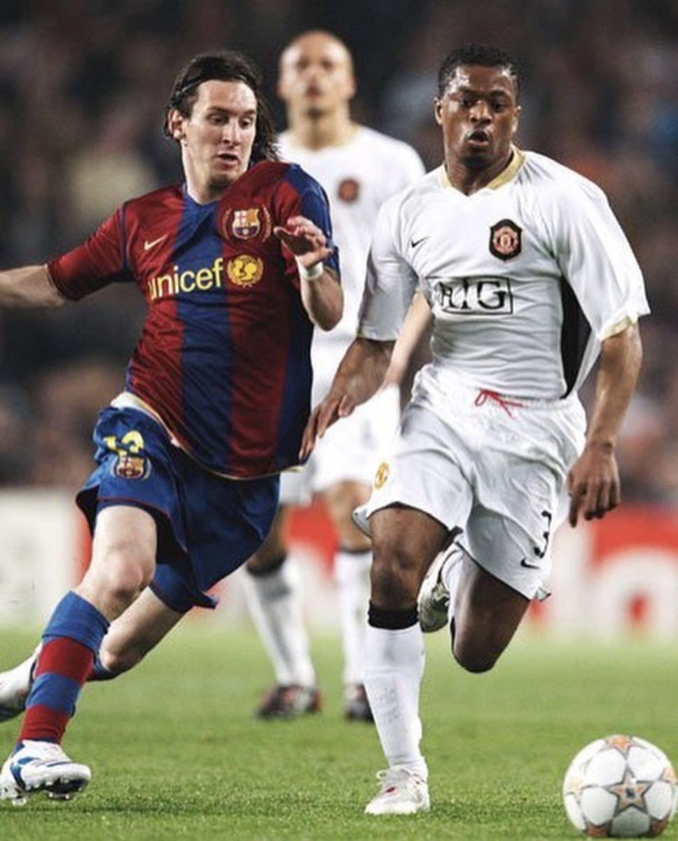 Evra's tweet photo. Congratulations to Leo Messi for winning another ballon d'or 🔥 👏🏽 🙏🏾 también la gente que no me entiendo cuando hablo que me chupa la djudju 😂😎 #ilovethisgame #positive4evra #argentina ❤️ https://t.co/gk0PW3eQoK