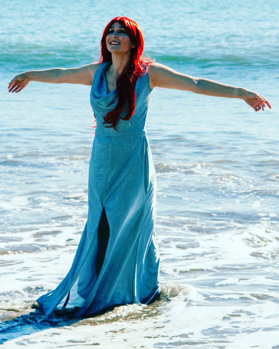 cloviscosplay's tweet photo. Ariel #ariel #arielcosplay #arielmermaid #arielglitterdress #arielglitter🧜🏽‍♀️ #ocean #mermaid #mermaidhair #thelittlemermaid #littlemermaid #disney #disneylife #disneyprincess #disneycosplay #disneyariel #disneyarielcosplay #disneylittlemermaid #cosplay #cosplaygirl #cosplayer https://t.co/YJRr8nglfV