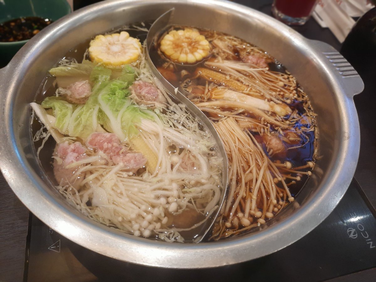asmn1304's tweet photo. เมื่อวานผิดแผนไปหน่อย แต่เป็นคนดวงดีกับโมโม่มากจริงๆ 😋
#_PM https://t.co/OXzclqHj8g