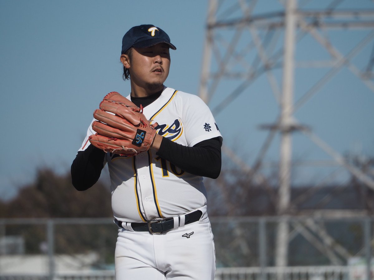 tigers_1988's tweet photo. 11/28(日)タイガースカップ
決勝
vs.奈良ジュピター
7-2  ●
遠山、岡ー野口

#斑鳩タイガース
#タイガースカップ
#またしても準優勝
#tigers#since1988 https://t.co/fK4FCULUUK