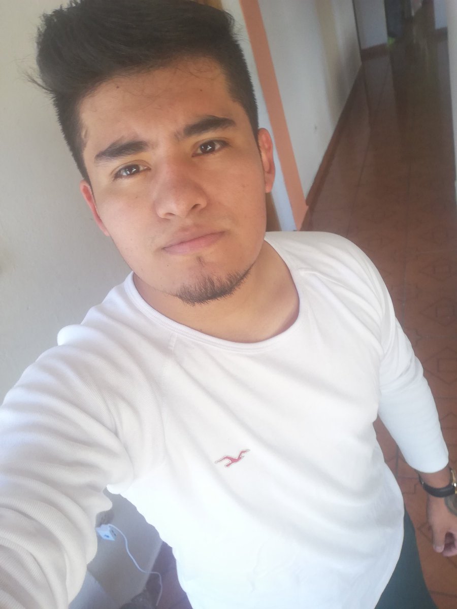 AKNESS99's tweet photo. Domingo juju https://t.co/vw1blL5r1M