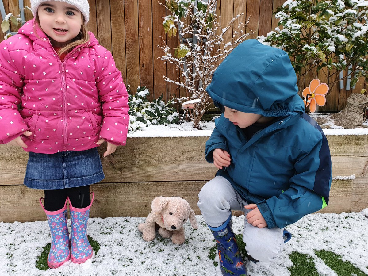 Loving the first snow of the season with <a href="/maximumpuppy/">Max the Puppy</a>