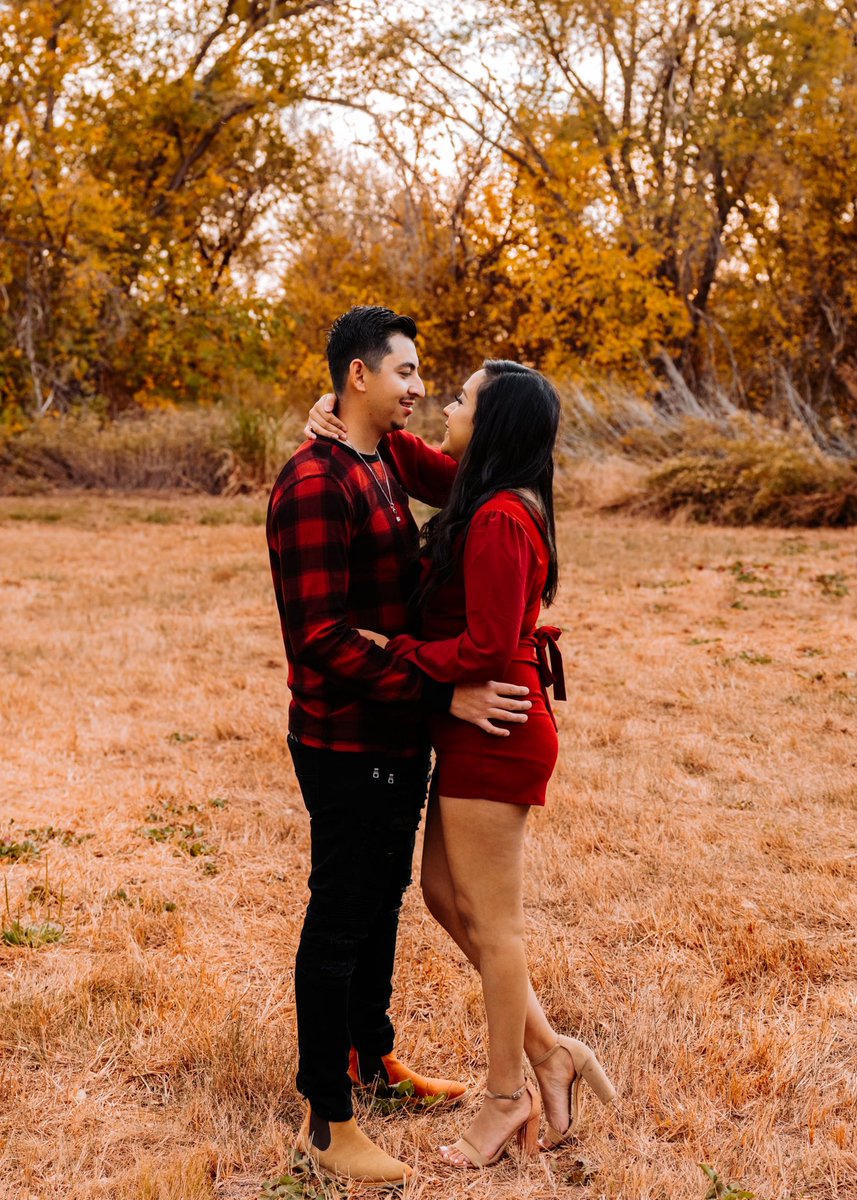 lsphotographytx's tweet photo. Karina and Luis’ Family’s Fall Session
#lsphotography #midlandtxphotographer #odessatxphotographer https://t.co/7ApL6wxGYf