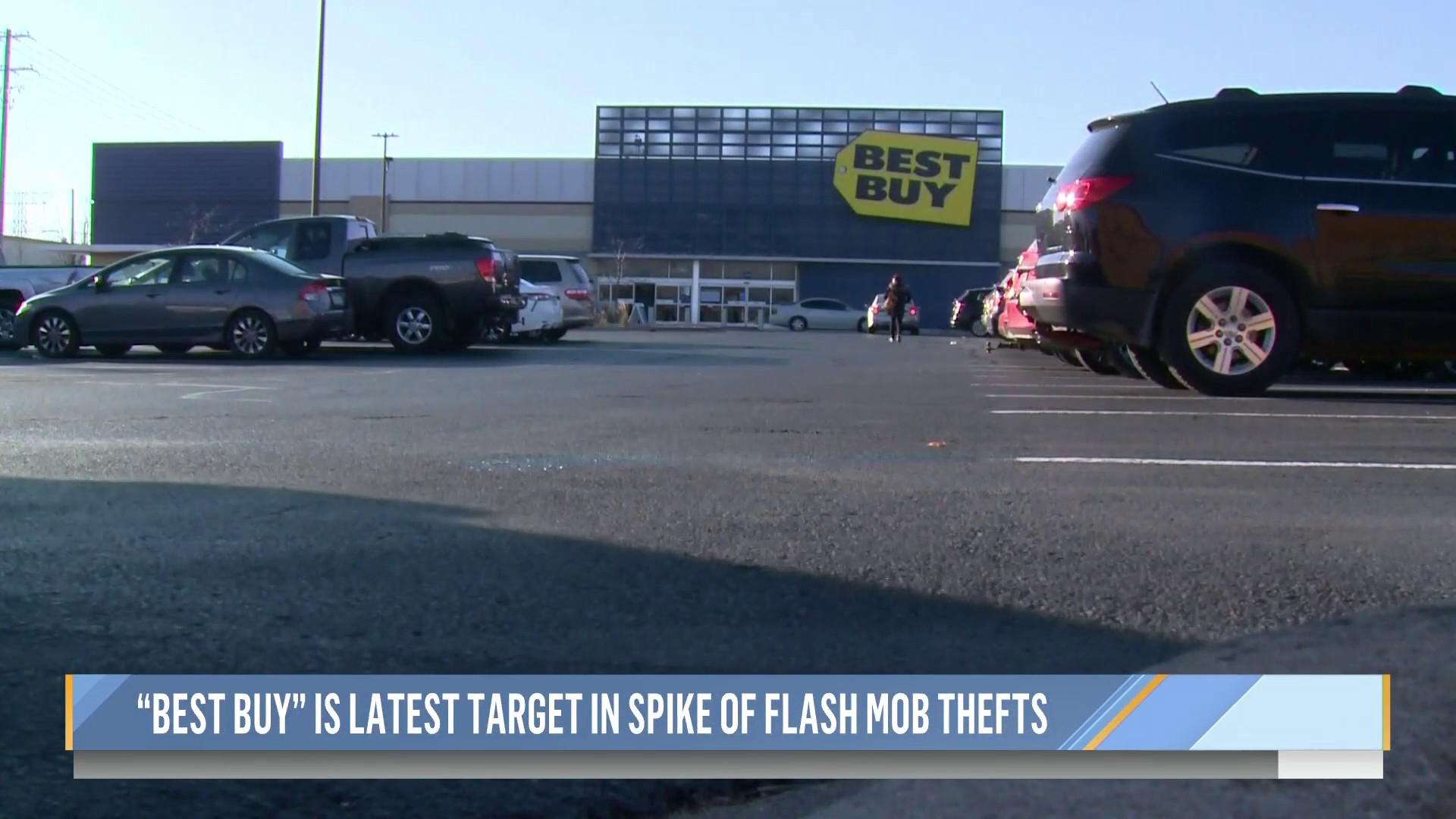 TODAY on Twitter "Two large groups of people walked into two Best Buy