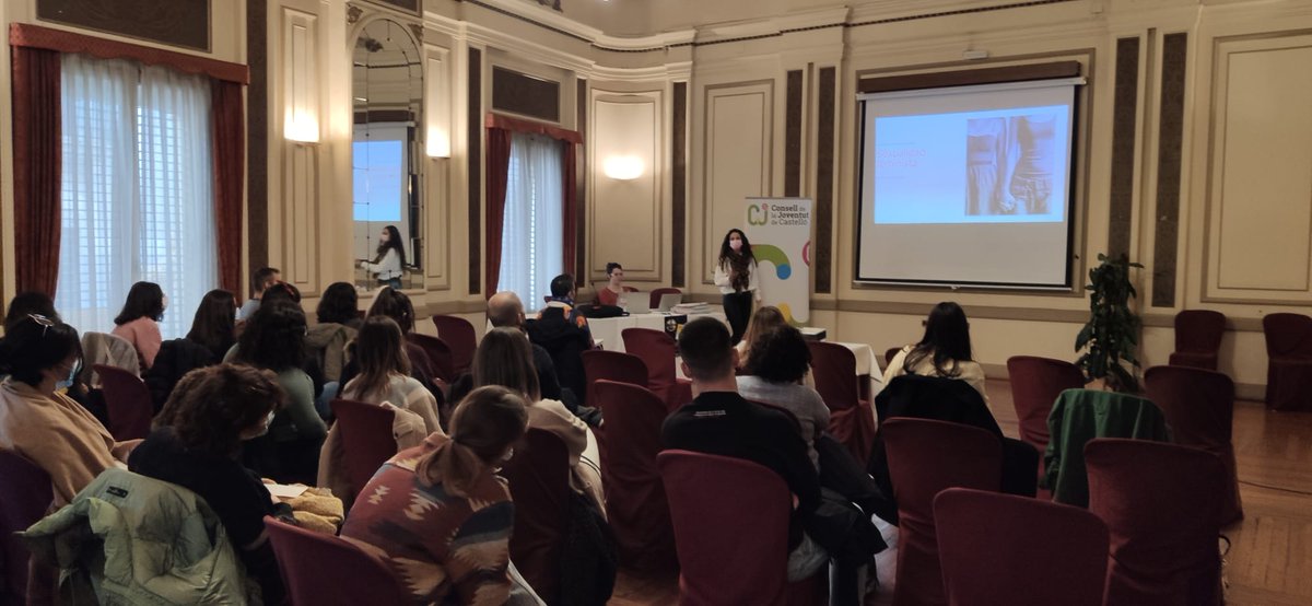 noticies_d's tweet photo. COPNSELL DE LA JOVENTUT DE CASTELLÓ// El CJ de Castelló tanca seua la campanya del #25N amb Iris Borda
https://t.co/enYENgRLzH
@consellcastello #IirsBorda #noticies https://t.co/OjEGCMLk8g