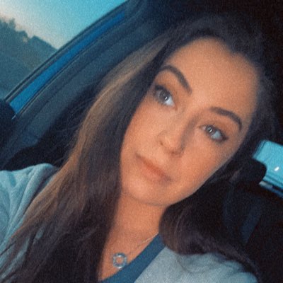 KristenElayneee's tweet photo. #NewProfilePic https://t.co/O0OTix6AlV