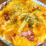 おつまみにおすすめ!「カリカリ食感のベーコンじゃがチーズ」のレシピがこちら!