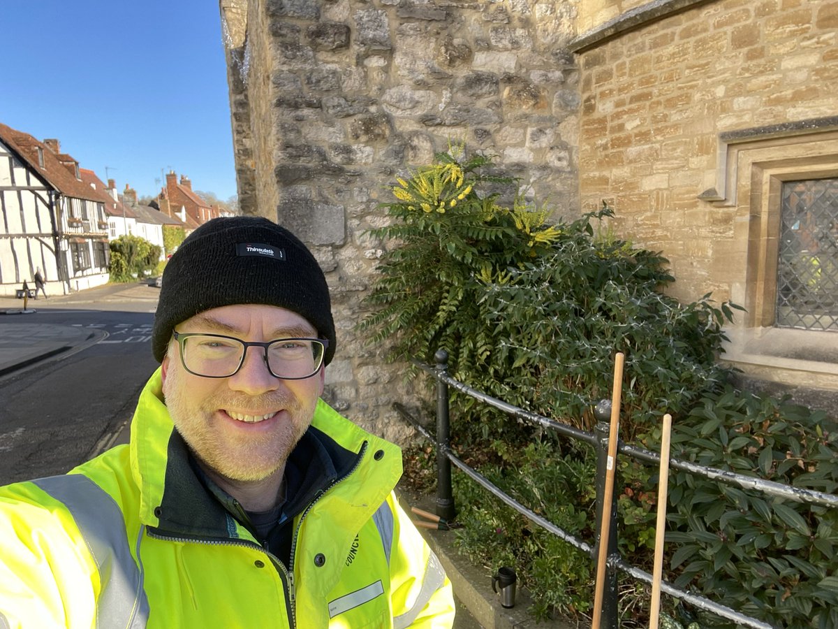 A much needed bit of fresh air this morning as I undertake an hour off to  tidy up the <a href="/OfficialOldGaol/">Buckingham Old Gaol</a> flower bed and find out what might be causing some of our internal damp. The joy of looking after historic old buildings!