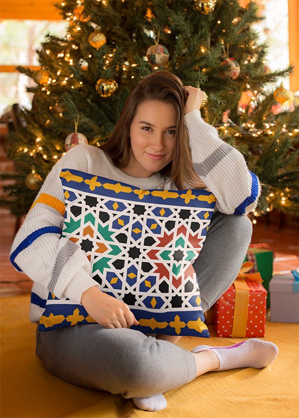 BlueBluedesert's tweet photo. Give your Christmas a Moroccan Touch 😍
#ihavethisthingwithzellige
#ihavethisthingwithtiles
#Morocco #Maroc #Marokko #Marruecos #Marrocos #摩洛哥 #марокко #מרוקו #architecture #luxurytravel #experience #Marocco #المغرب #travelmorocco #moroccanpattern #moroccantiles https://t.co/ewFFbhB4mR