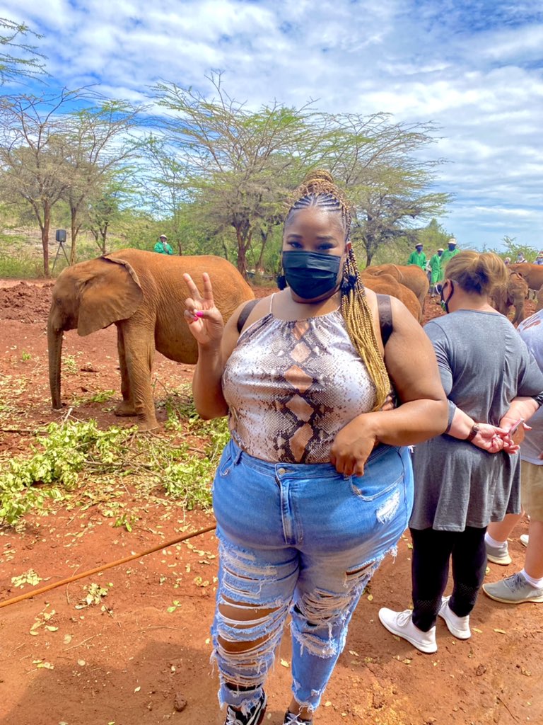 leahahenry's tweet photo. A Year Older, A Year Colder ✨

It’s my GOLDEN BIRTHDAY! 28 on the 28th. Had to take it up a notch in the motherland🌍 #LeahTakesAfrica #LeahsLemonade #Birthday https://t.co/bxBN5Hvsb2